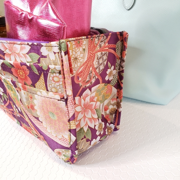 LG Purse Insert Organizer Protector Asian Print - Picture 8 of 10